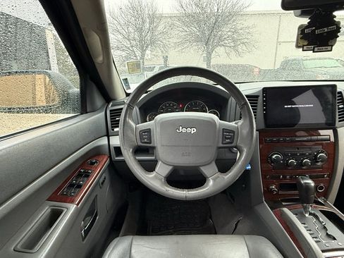 Used 2006 Jeep Grand Cherokee Limited image 22