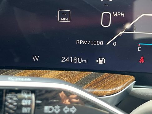 Used 2025 Cadillac Escalade Sport Platinum image 42