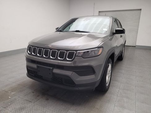 Used 2023 Jeep Compass Sport AWD/4WD image 15
