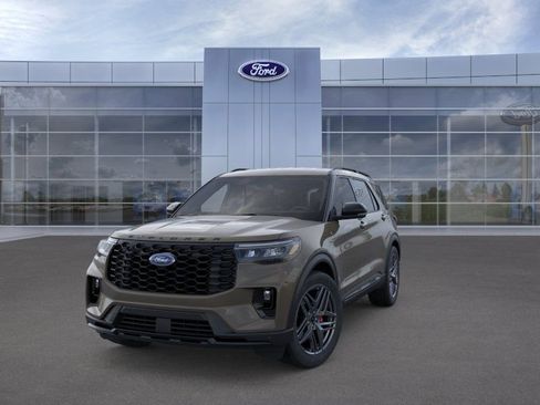 New 2026 Ford Explorer ST-Line w/ ST-Line Street Pack RWD image 2