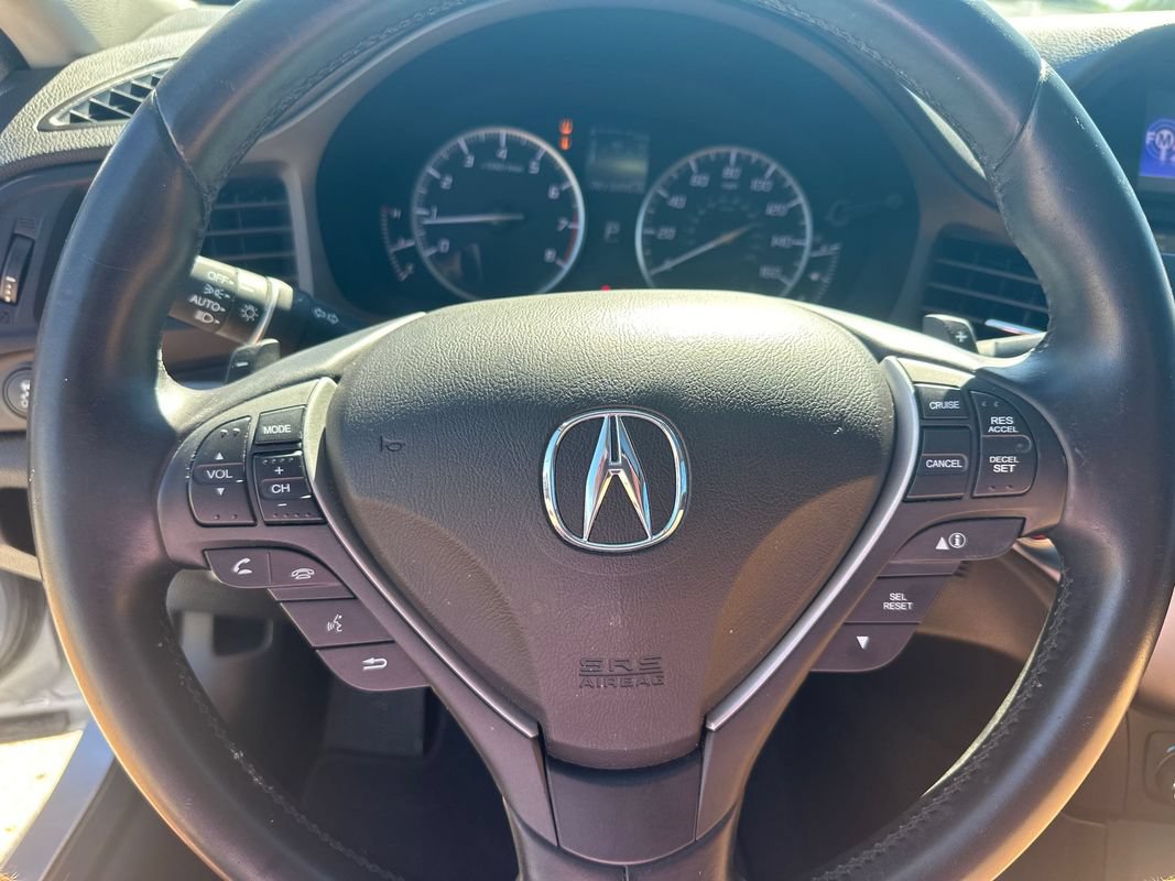 Used 2015 Acura ILX FWD image 16