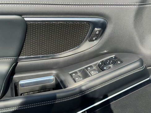 New 2025 Ford Expedition Platinum w/ Stealth Performance Package image 24