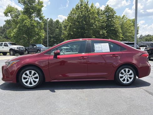 Used 2026 Toyota Corolla LE FWD image 24