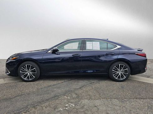 Used 2024 Lexus ES 300h w/ Premium Package image 6