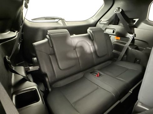 Used 2023 Mitsubishi Outlander SEL AWD/4WD image 26