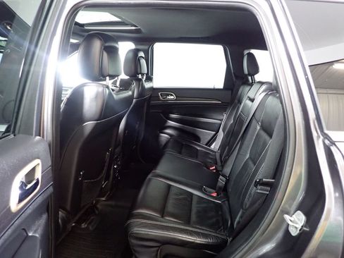 Used 2014 Jeep Grand Cherokee Limited w/ Trailer Tow Group IV AWD/4WD image 34
