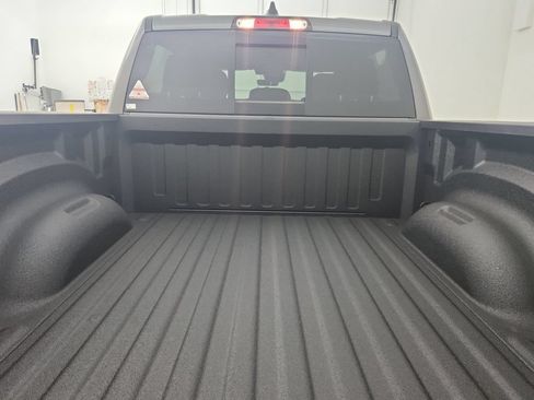 New 2026 RAM 1500 Express AWD/4WD image 29
