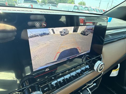 New 2025 GMC Canyon AT4 w/ Nightfall Edition image 58