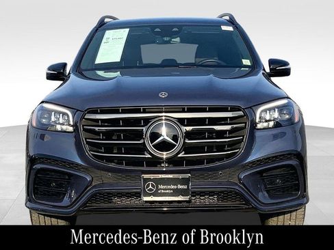 Used 2024 Mercedes-Benz GLS 450 4MATIC image 5