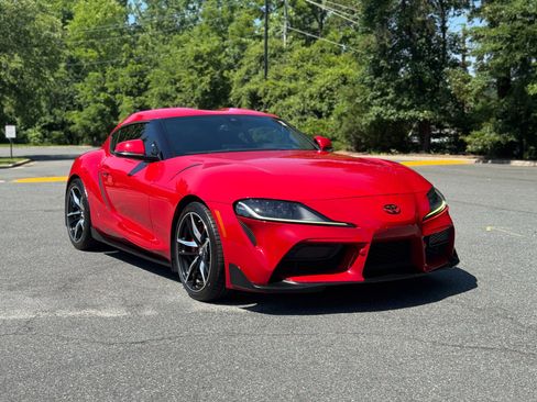 Used 2021 Toyota Supra Premium w/ Driver Assist Package RWD image 16