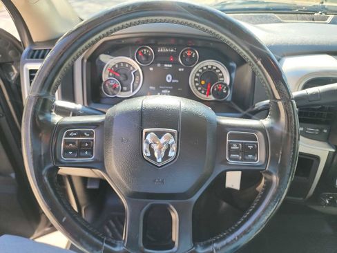 Used 2018 RAM 2500 SLT w/ Luxury Group image 19