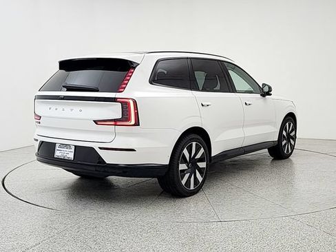 New 2026 Volvo EX90 Ultra AWD/4WD image 5