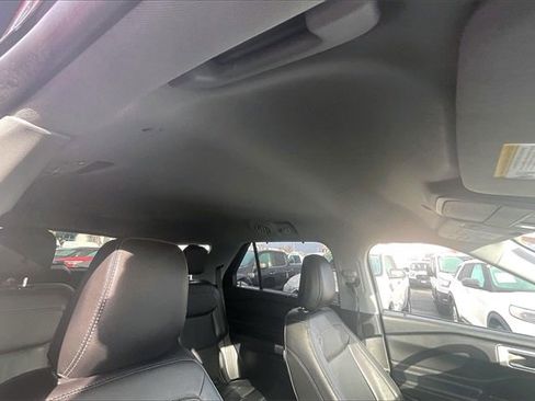 Certified 2022 Ford Explorer Limited w/ Hybrid Equipment Group 310A image 21