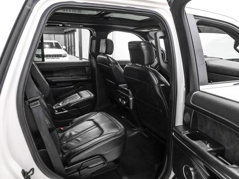 Used 2019 Ford Expedition Limited image 35