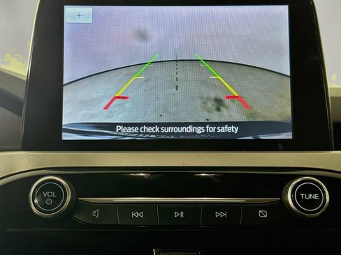Used 2020 Ford Escape SE FWD image 15