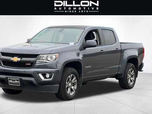 Used 2015 Chevrolet Colorado Z71 w/ LPO, Bed Protection Package AWD/4WD image 8