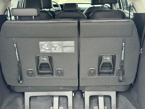 New 2026 Kia Carnival image 16