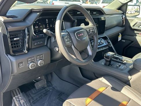New 2026 GMC Sierra 1500 AT4 w/ AT4 Premium Package AWD/4WD image 10