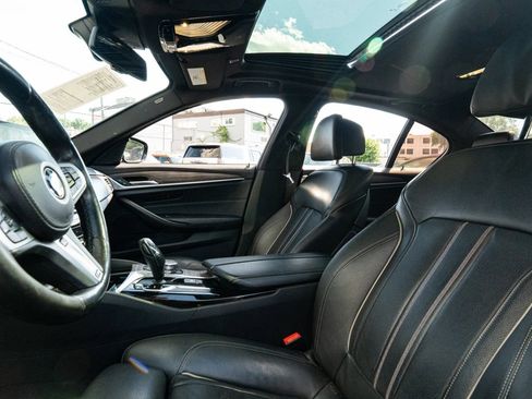 Used 2018 BMW 530i xDrive AWD/4WD image 27