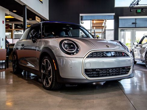 New 2026 MINI Cooper S FWD image 4