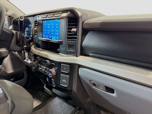 Used 2024 Ford F350 XLT w/ FX4 Off-Road Package AWD/4WD image 25