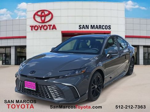 New 2026 Toyota Camry SE image 1