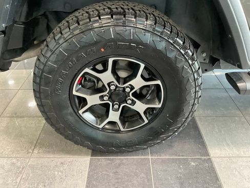 Used 2020 Jeep Wrangler Unlimited Rubicon AWD/4WD image 7