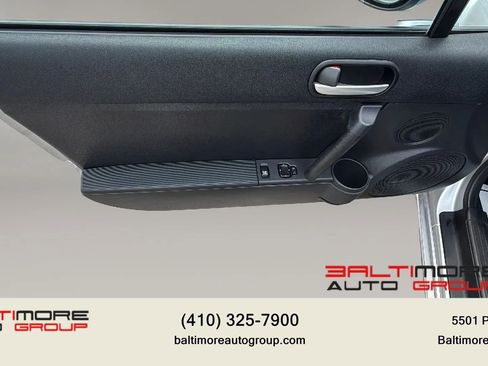 Used 2008 MAZDA MX-5 Miata Touring RWD image 22