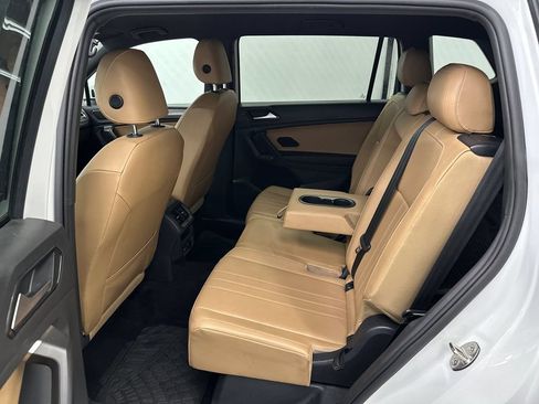 Used 2022 Volkswagen Tiguan SE FWD image 22