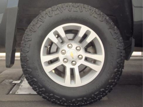 Used 2019 Chevrolet Silverado 1500 LT w/ All Star Edition image 18