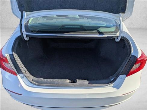 Used 2019 Honda Accord LX image 6