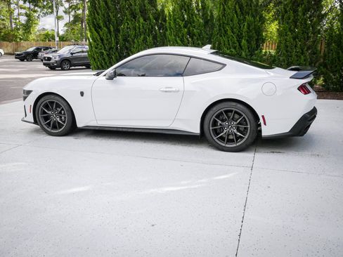Used 2026 Ford Mustang Dark Horse RWD image 7