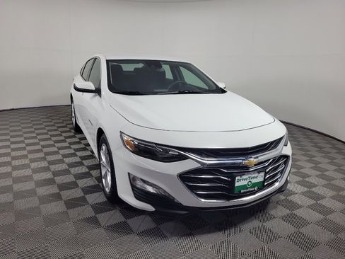 Used 2025 Chevrolet Malibu LT FWD image 13