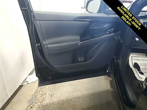 Used 2023 Toyota bZ4X FWD w/ Weather Package image 5