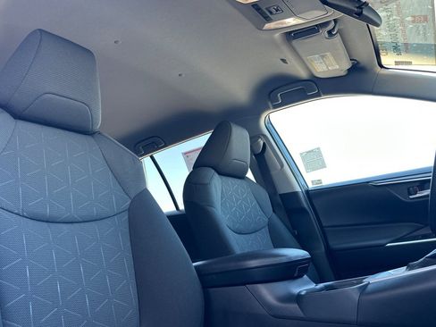 Certified 2025 Toyota RAV4 XLE image 17