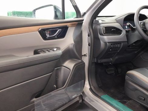 New 2026 Subaru Forester Touring AWD/4WD image 9