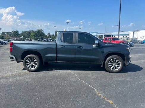Used 2020 Chevrolet Silverado 1500 LT RWD image 5