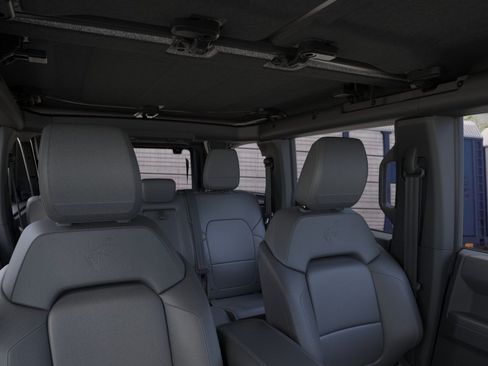 New 2026 Ford Bronco Outer Banks AWD/4WD image 13