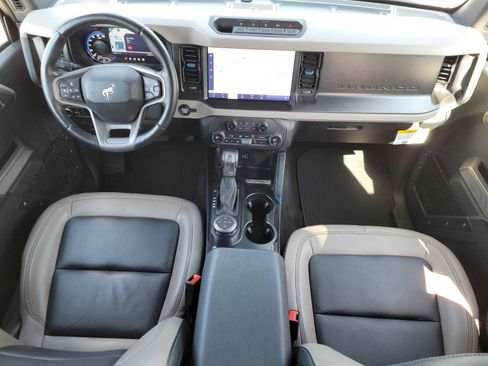Certified 2023 Ford Bronco Wildtrak image 14