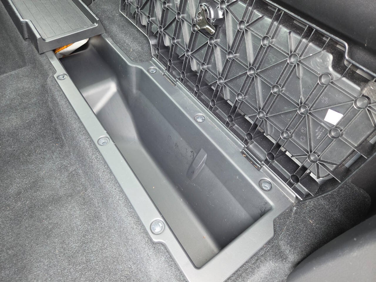 Used 2019 Toyota Tacoma SR AWD/4WD image 33