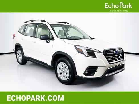 Used 2023 Subaru Forester image 1
