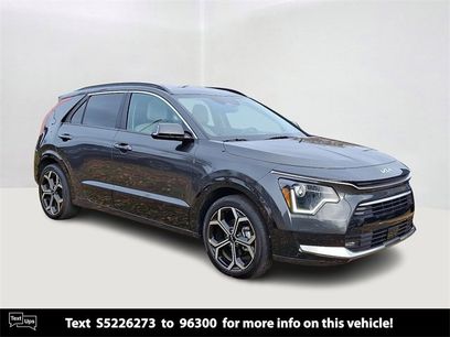 Certified 2025 Kia Niro EX Touring