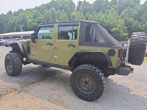 Used 2013 Jeep Wrangler Unlimited Sport w/ Trailer Tow Group AWD/4WD image 8