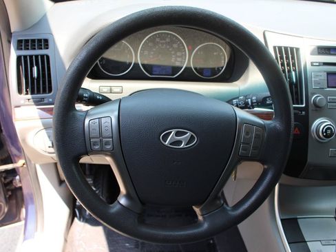 Used 2008 Hyundai Veracruz GLS FWD image 17