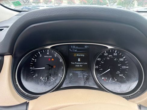 Used 2015 Nissan Rogue SL w/ SL Premium Package FWD image 15
