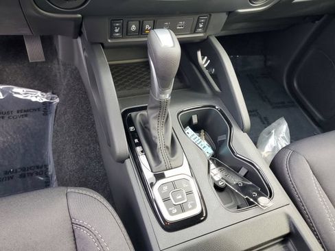 New 2026 Nissan Frontier SV w/ SV Convenience Package AWD/4WD image 19