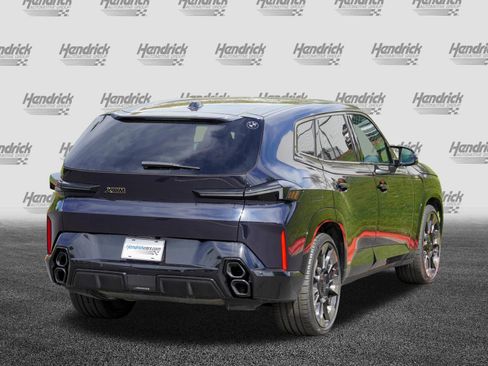 Used 2023 BMW XM AWD/4WD image 8