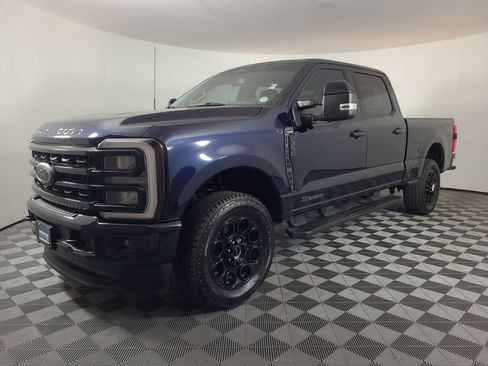 Used 2023 Ford F350 Lariat w/ Lariat Ultimate Package image 7