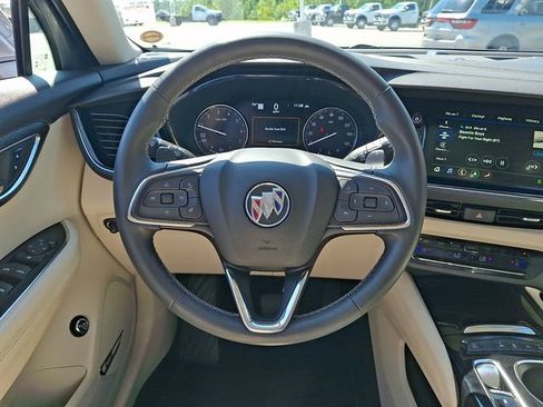 Used 2022 Buick Envision Avenir w/ Technology Package II FWD image 19