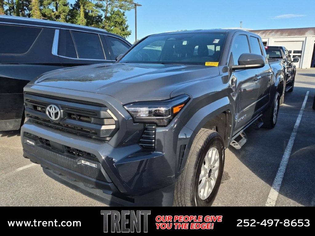Used 2024 Toyota Tacoma SR5 AWD/4WD image 1